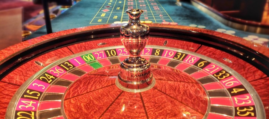 Die Geschichte der Spieler, die das Roulette Spiel gemeistert haben